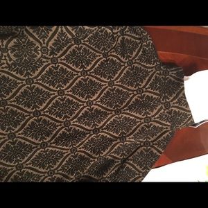 NWT mock turtle neck black and taupe